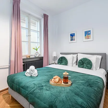شقة Lumina I 3-room I 9 Guests I Coffee Maker I Near The Royal Castle وارسو