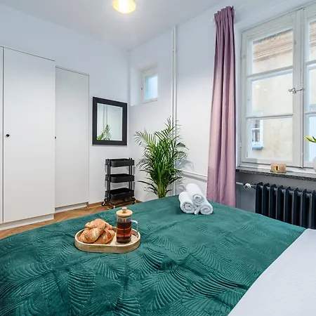 Lumina I 3-room I 9 Guests I Coffee Maker I Near The Royal Castle
