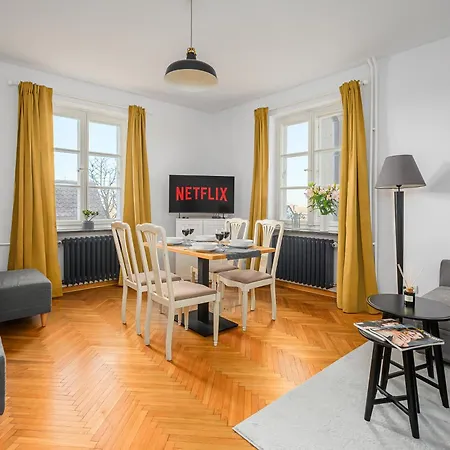 Lumina I 3-room I 9 Guests I Coffee Maker I Near The Royal Castle