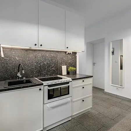 Lejlighed Lumina I 3-room I 9 Guests I Coffee Maker I Near The Royal Castle