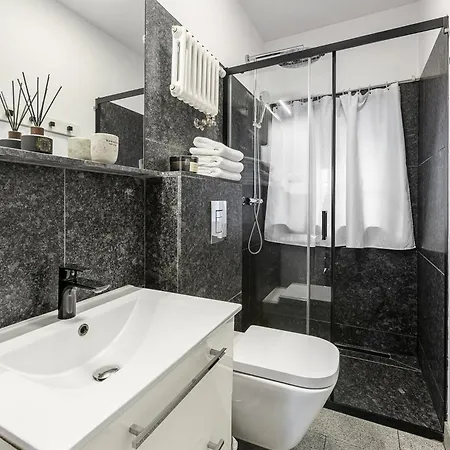 Lumina I 3-room I 9 Guests I Coffee Maker I Near The Royal Castle Lejlighed *